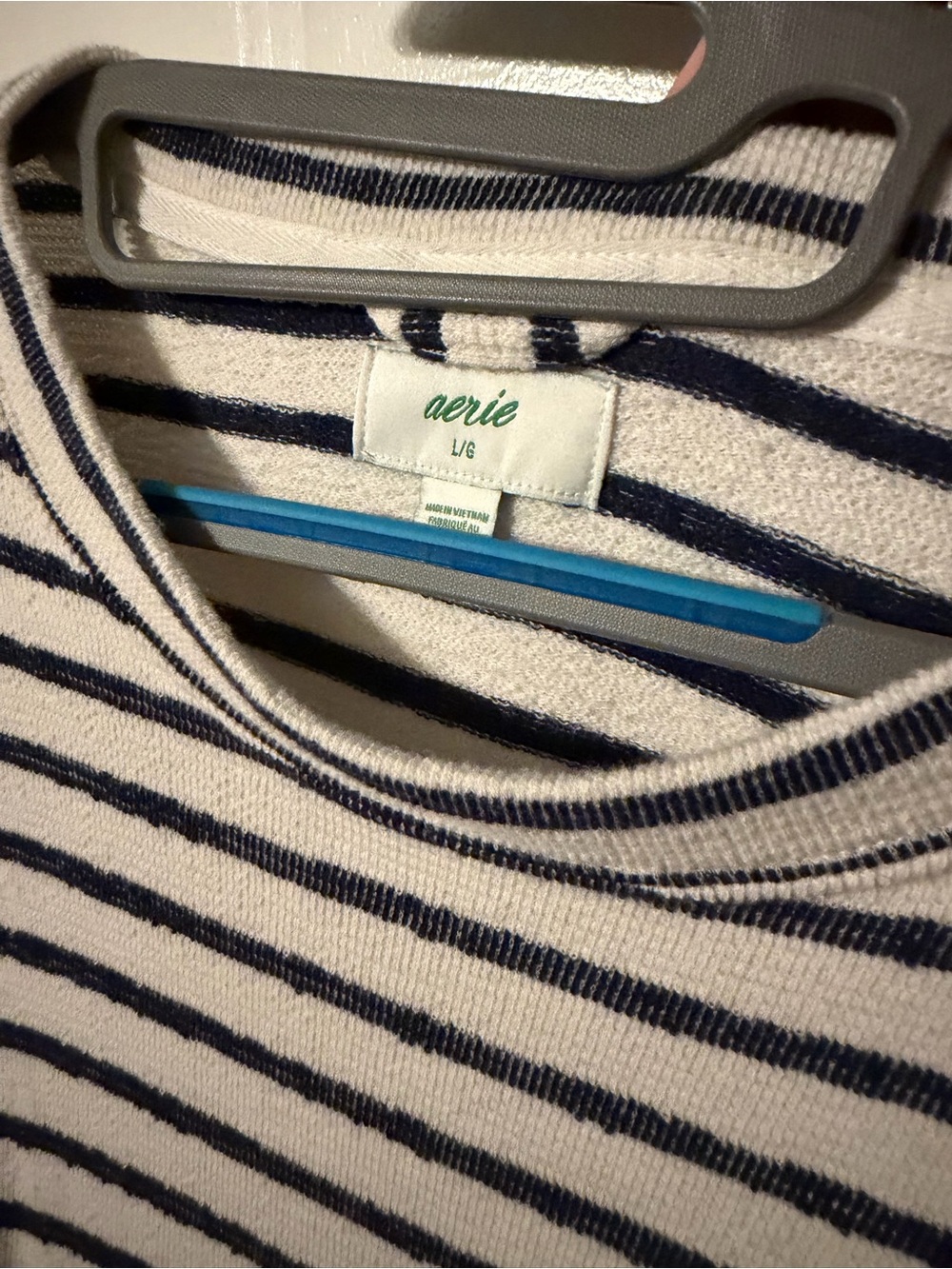 Aerie Women’s Navy and Cream Striped Crewneck Sweater - Picture 2 of 2